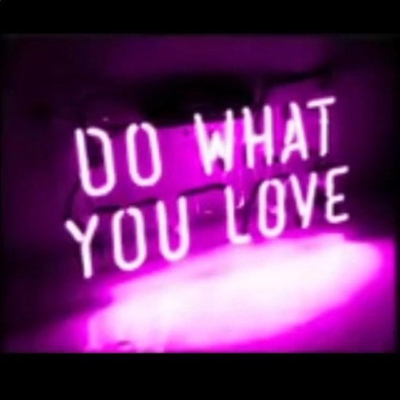 Meet your Posher,Stephaine - Picture 3 of 6